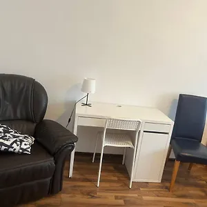  Apartment 2 1min Messe Deutschland