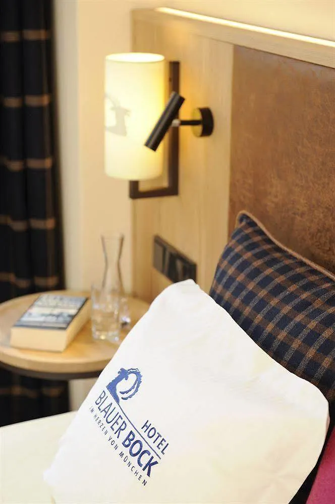 מינכן Hotel Blauer Bock