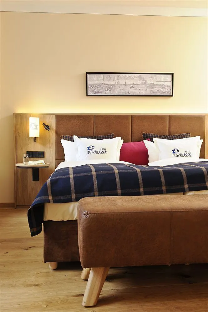 Hotel Blauer Bock Monachium 3*,